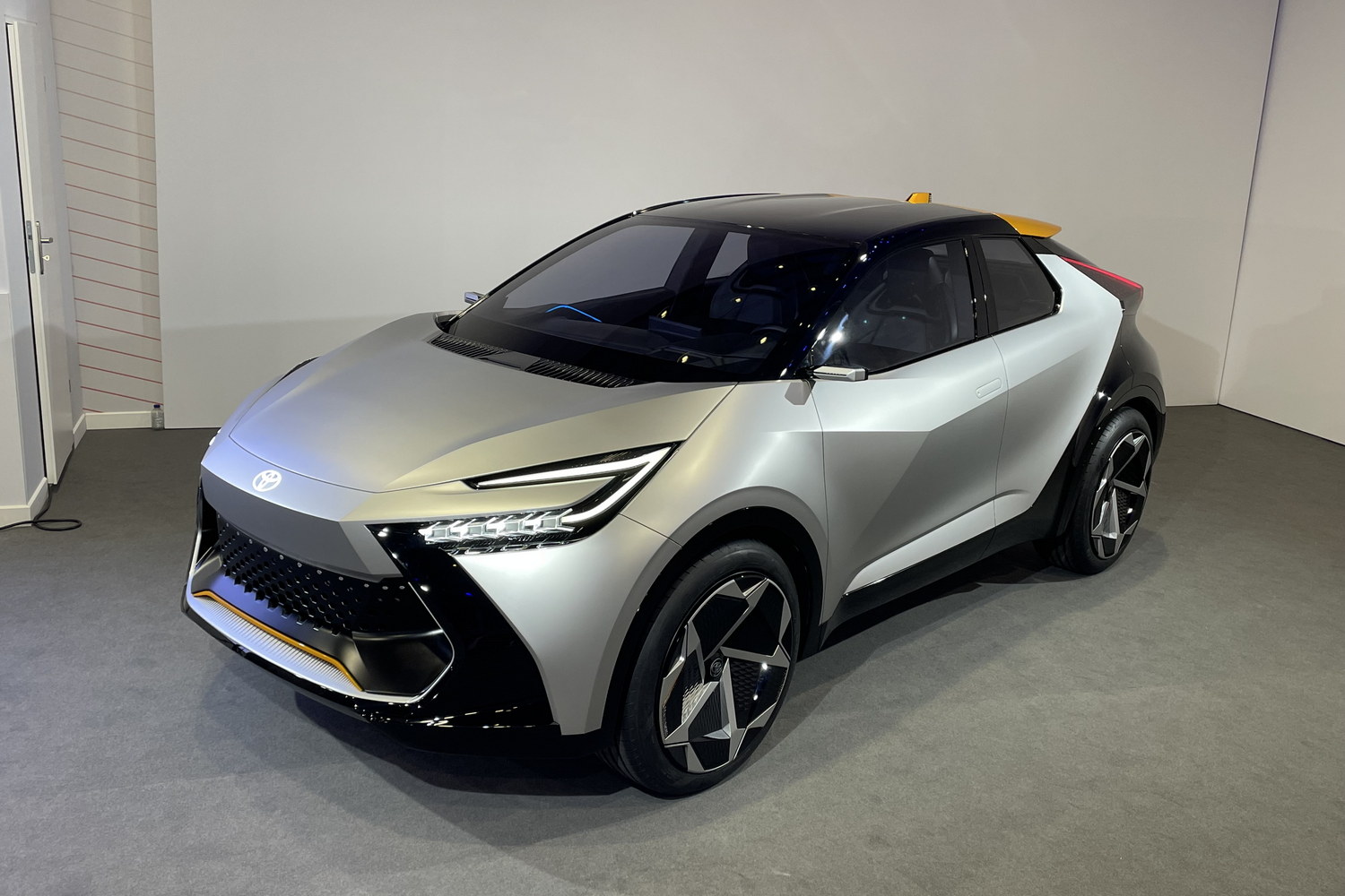 Toyota Chr 2024 Dimensions Printable Online