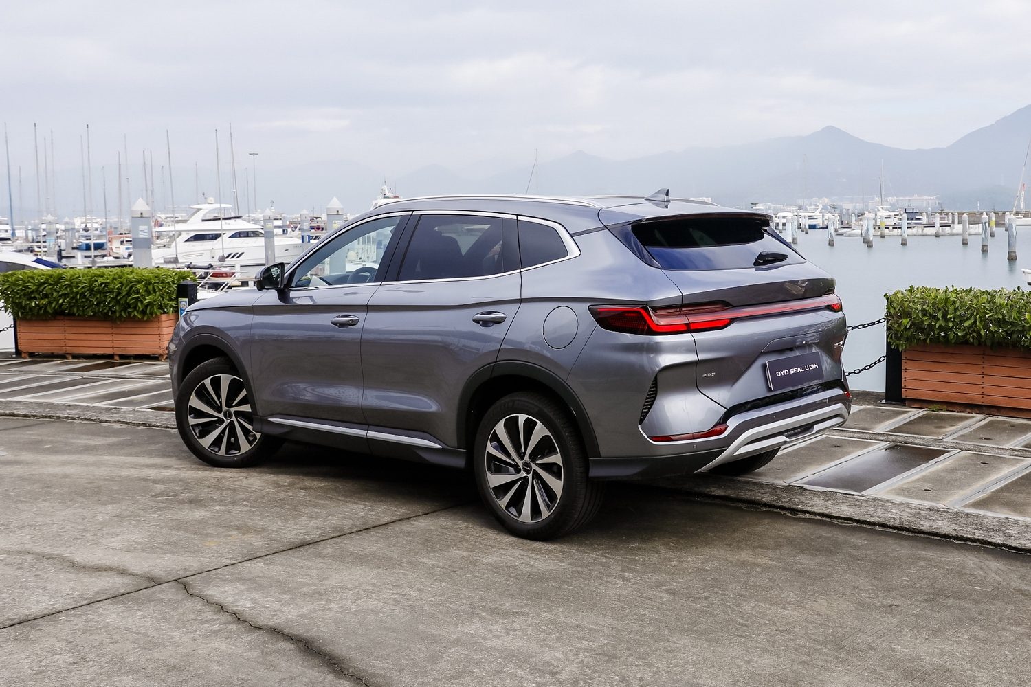 BYD Seal U arrives in Europe: the electrified family SUV due in 2024