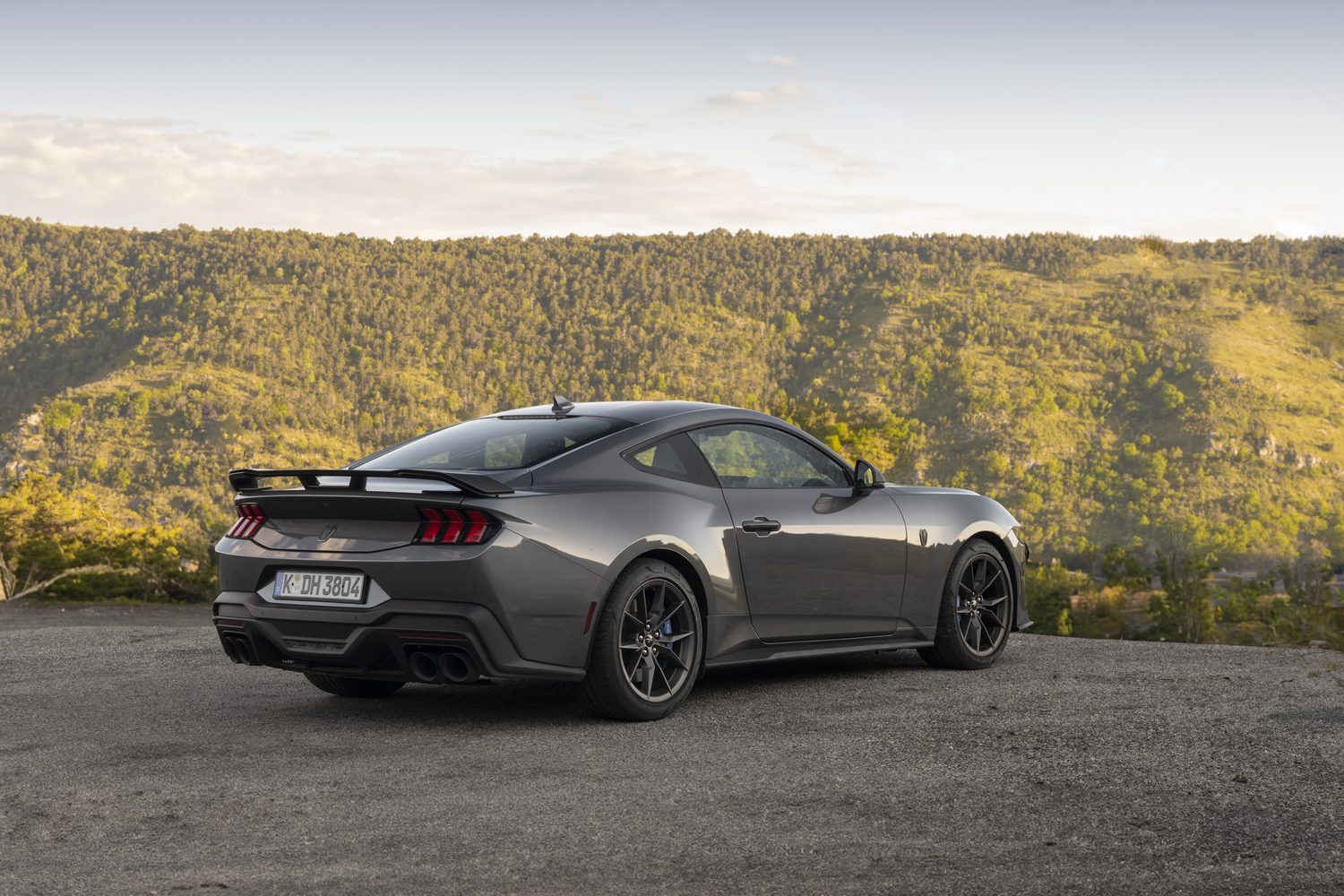 Ford Mustang Dark Horse (2024) Ford Mustang Dark Horse (2024)