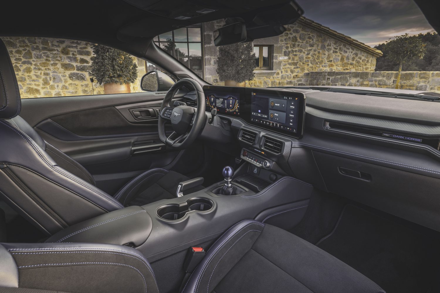 Ford Mustang Dark Horse (2024) Ford Mustang Dark Horse (2024)