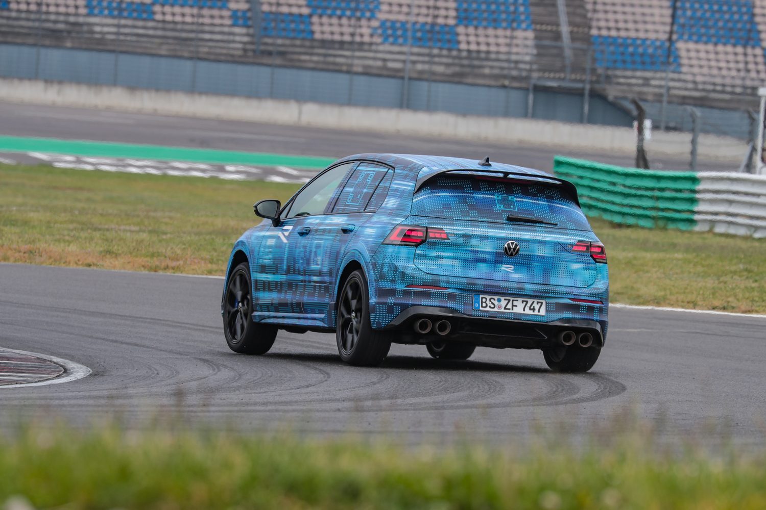 Volkswagen Golf R (2024 prototype - Volkswagen Golf R (2024 prototype -