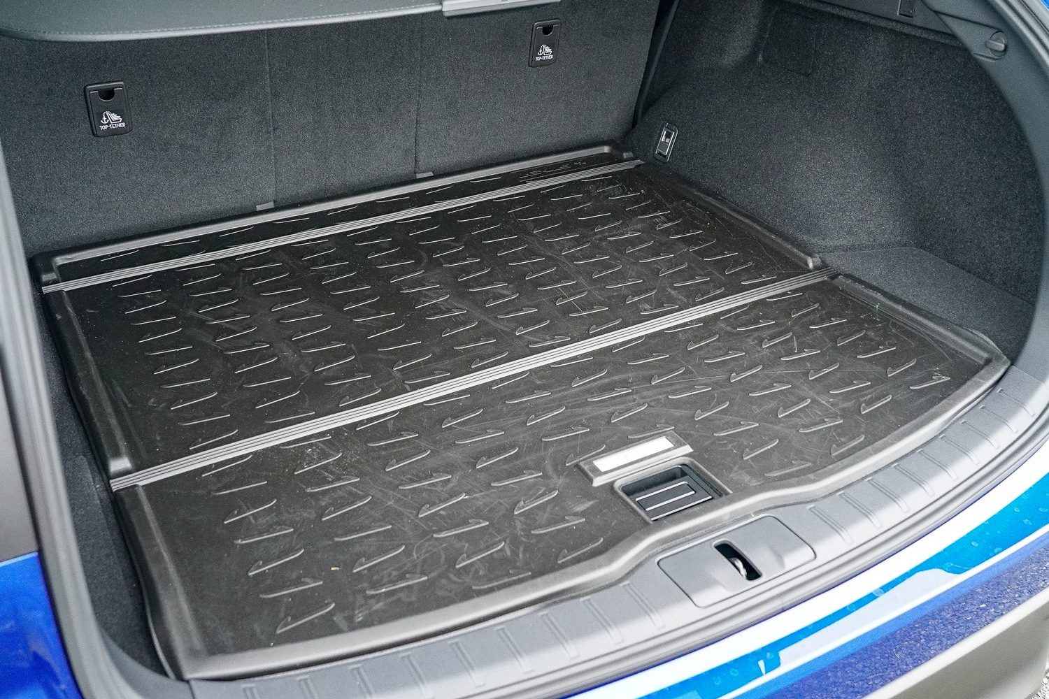 Lexus RX 450h+ F Sport Design (2024) Lexus RX 450h+ F Sport Design (2024)