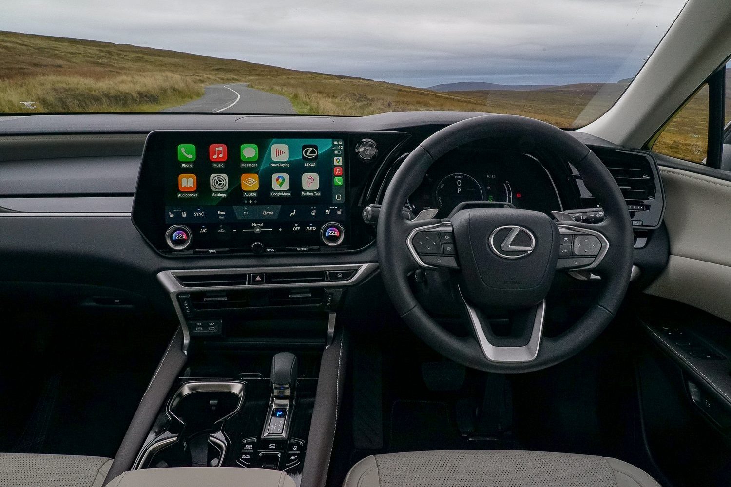 Lexus RX 450h+ F Sport Design (2024) Lexus RX 450h+ F Sport Design (2024)