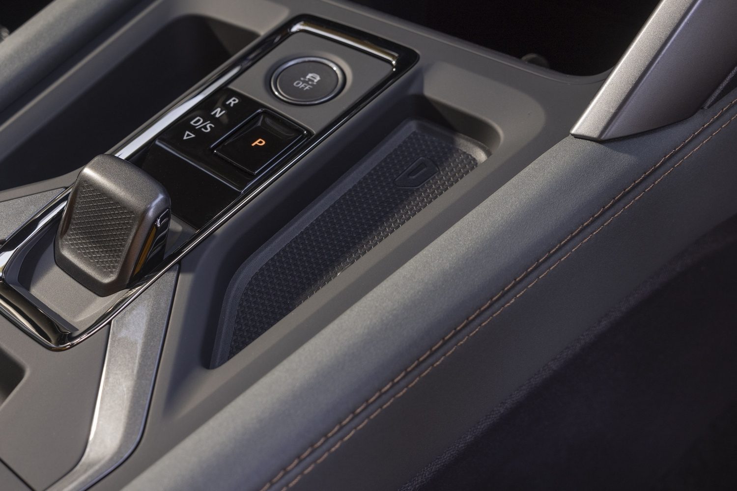 Cupra Formentor VZ e-Hybrid 272 (2025) Cupra Formentor VZ e-Hybrid 272 (2025)