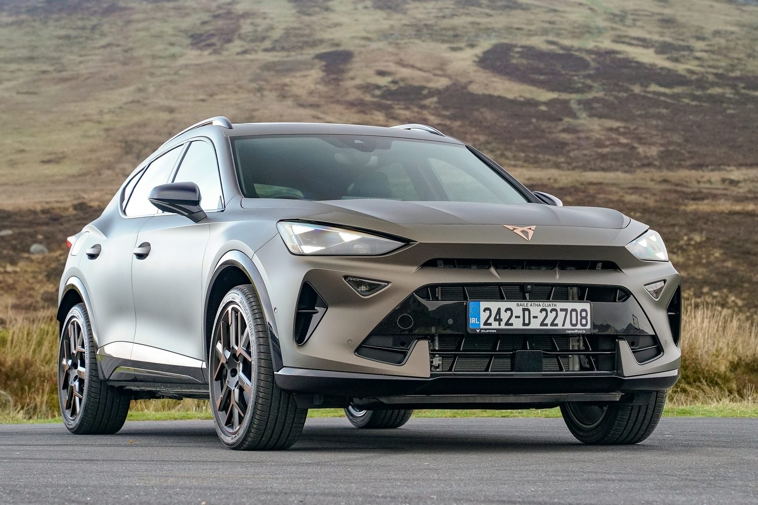 Cupra Formentor VZ e-Hybrid 272 (2025) Cupra Formentor VZ e-Hybrid 272 (2025)