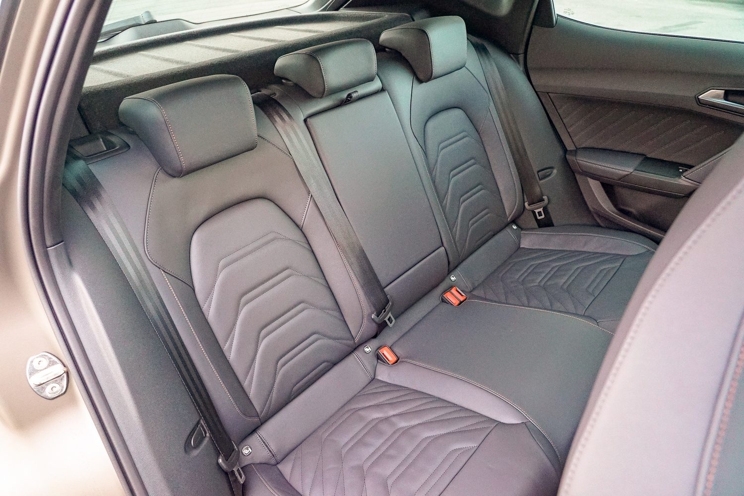 Cupra Formentor VZ e-Hybrid 272 (2025) Cupra Formentor VZ e-Hybrid 272 (2025)