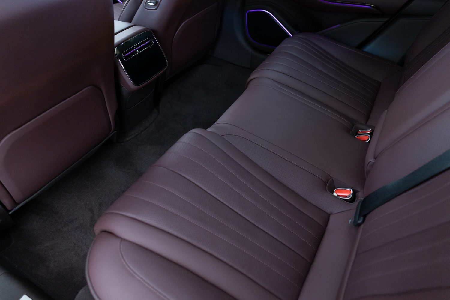 Denza Z9GT DM-i PHEV (2025 Chinese-market model) Denza Z9GT DM-i PHEV (2025 Chinese-market model)