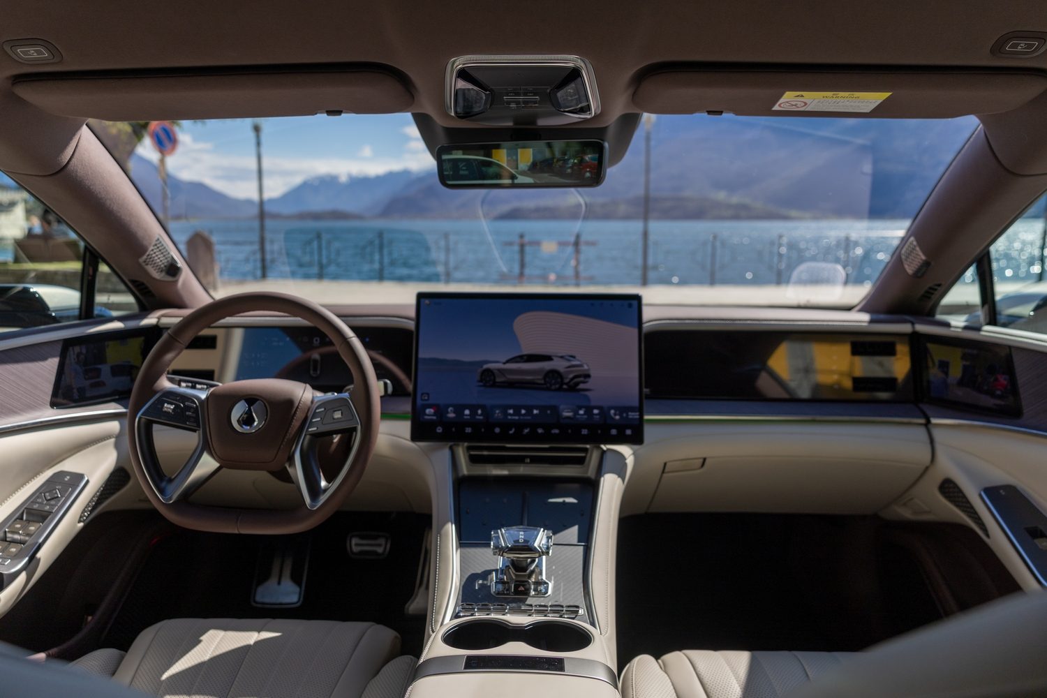 Denza Z9GT DM-i PHEV (2025 Chinese-market model) Denza Z9GT DM-i PHEV (2025 Chinese-market model)