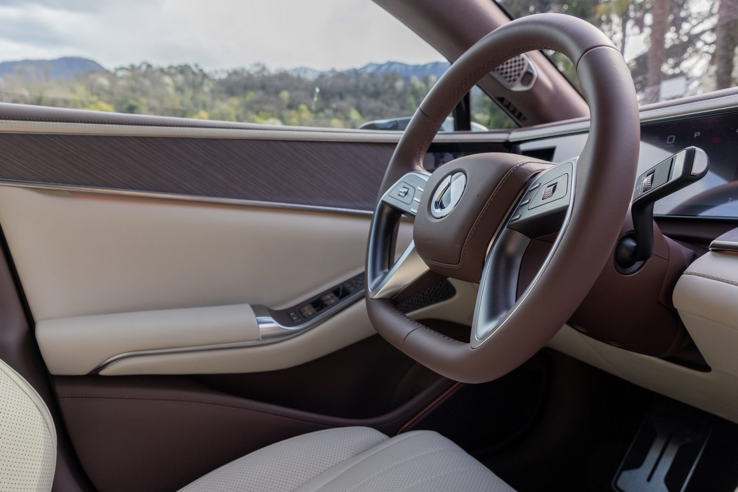 Denza Z9GT DM-i PHEV (2025 Chinese-market model) Denza Z9GT DM-i PHEV (2025 Chinese-market model)