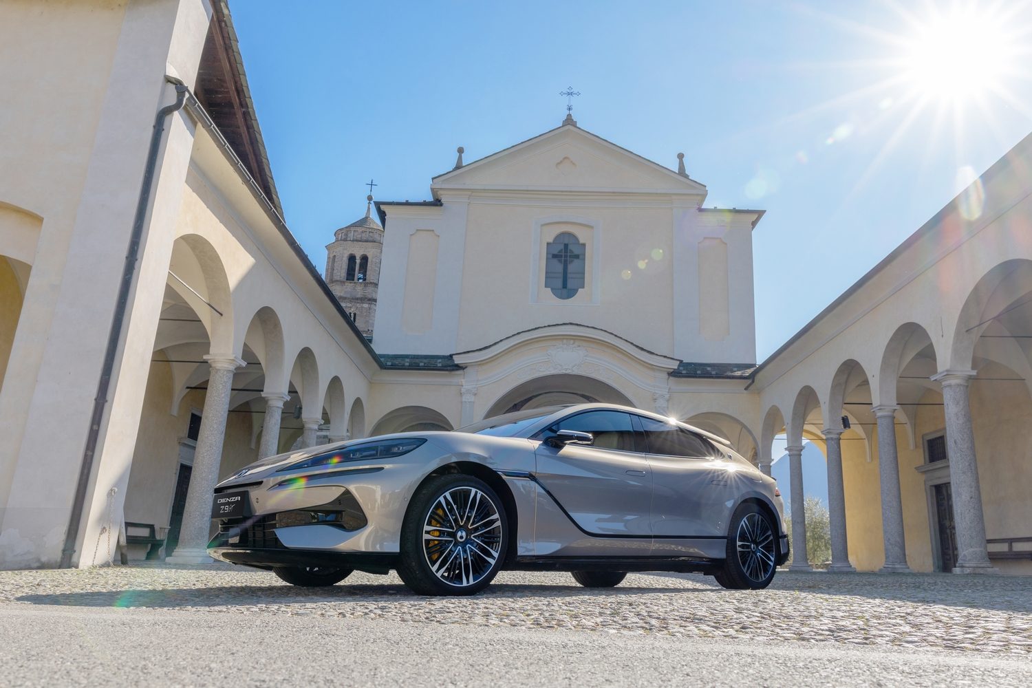 Denza Z9GT DM-i PHEV (2025 Chinese-market model) Denza Z9GT DM-i PHEV (2025 Chinese-market model)