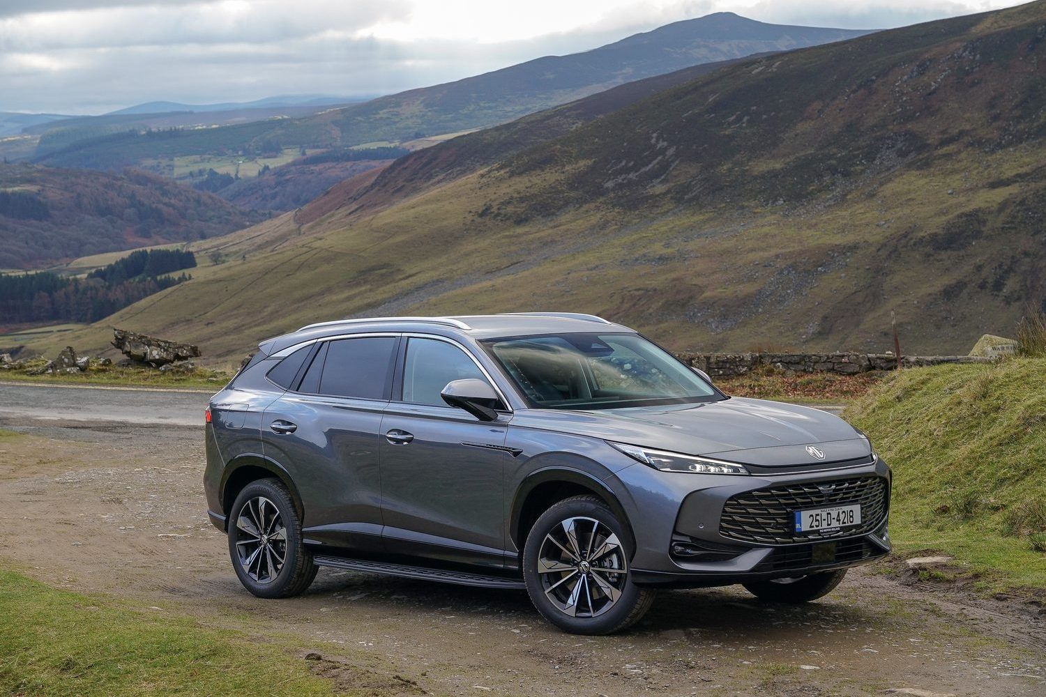 MG HS PHEV (2025) MG HS PHEV (2025)