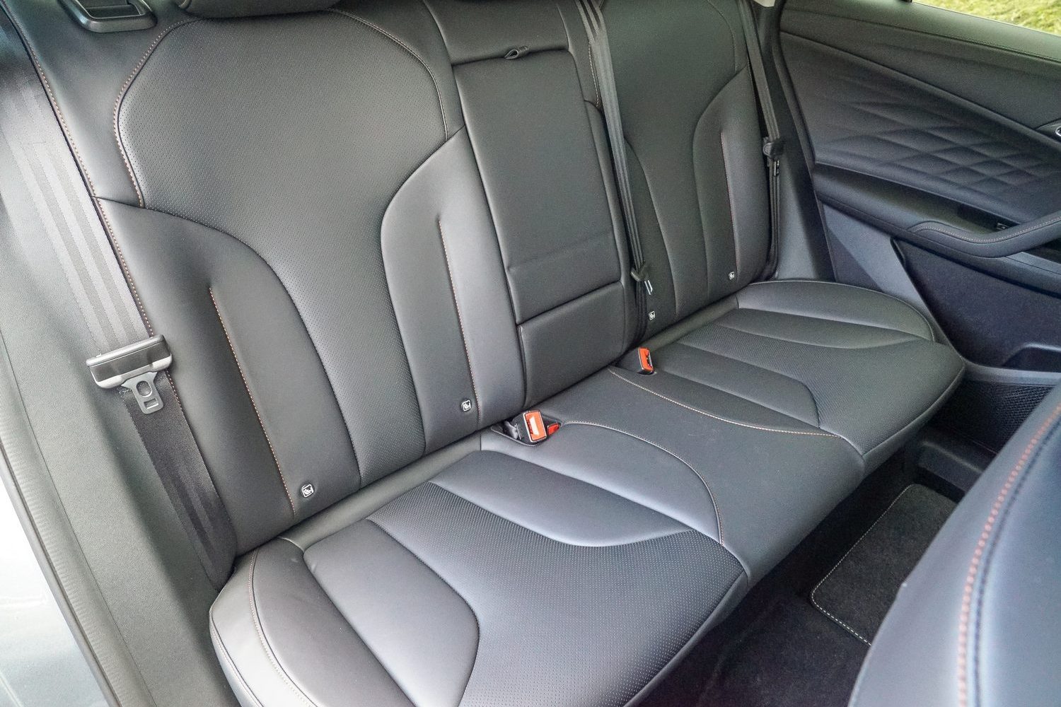 MG HS PHEV (2025) MG HS PHEV (2025)