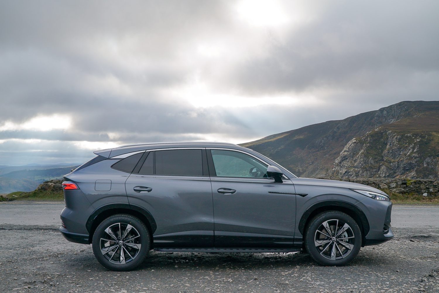 MG HS PHEV (2025) MG HS PHEV (2025)