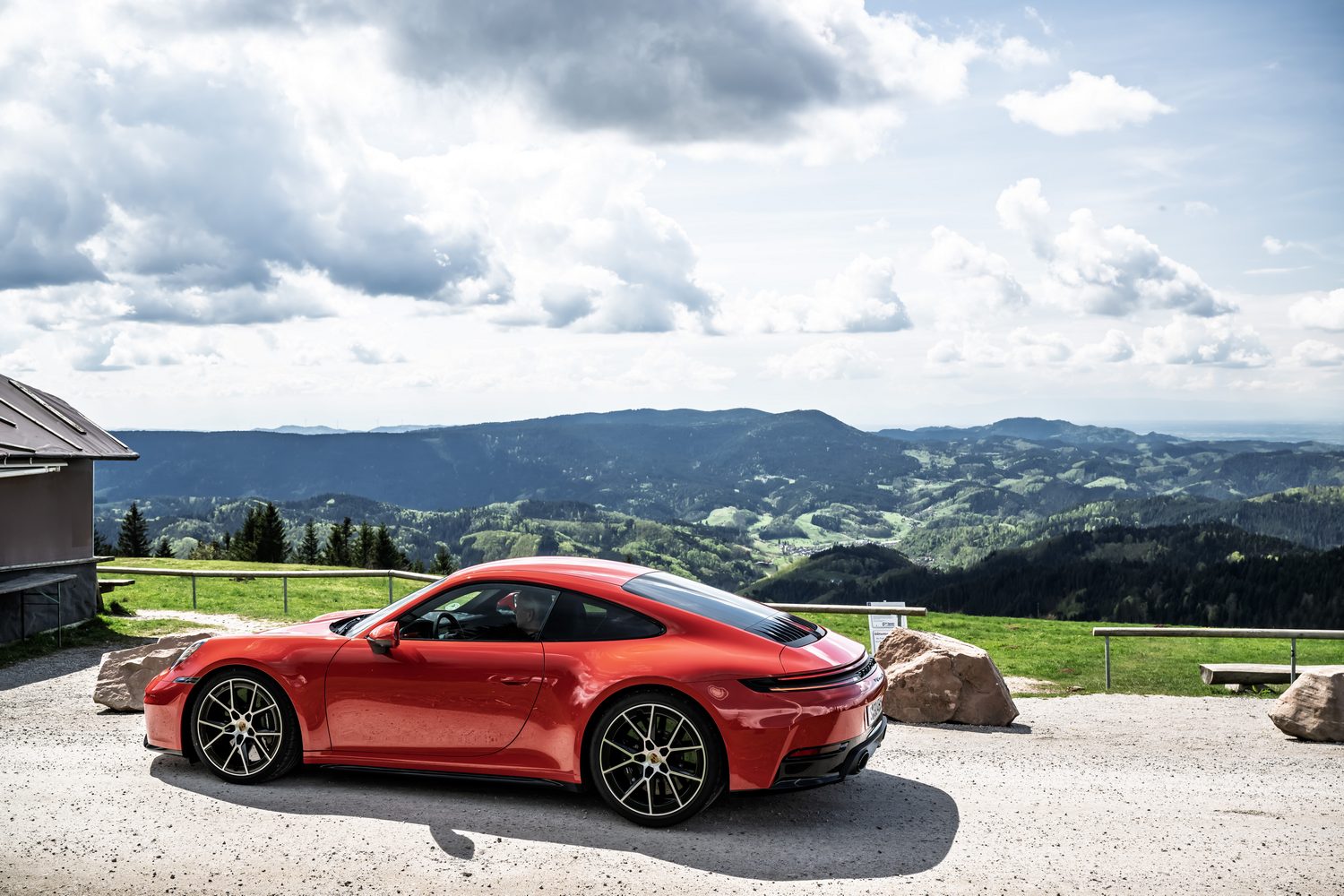 Porsche 911 Carrera S (2025) Porsche 911 Carrera S (2025)