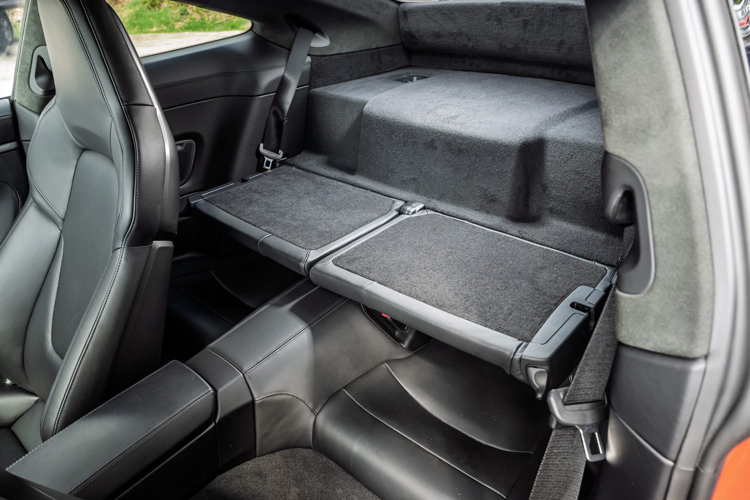 Porsche 911 Carrera S (2025) Porsche 911 Carrera S (2025)