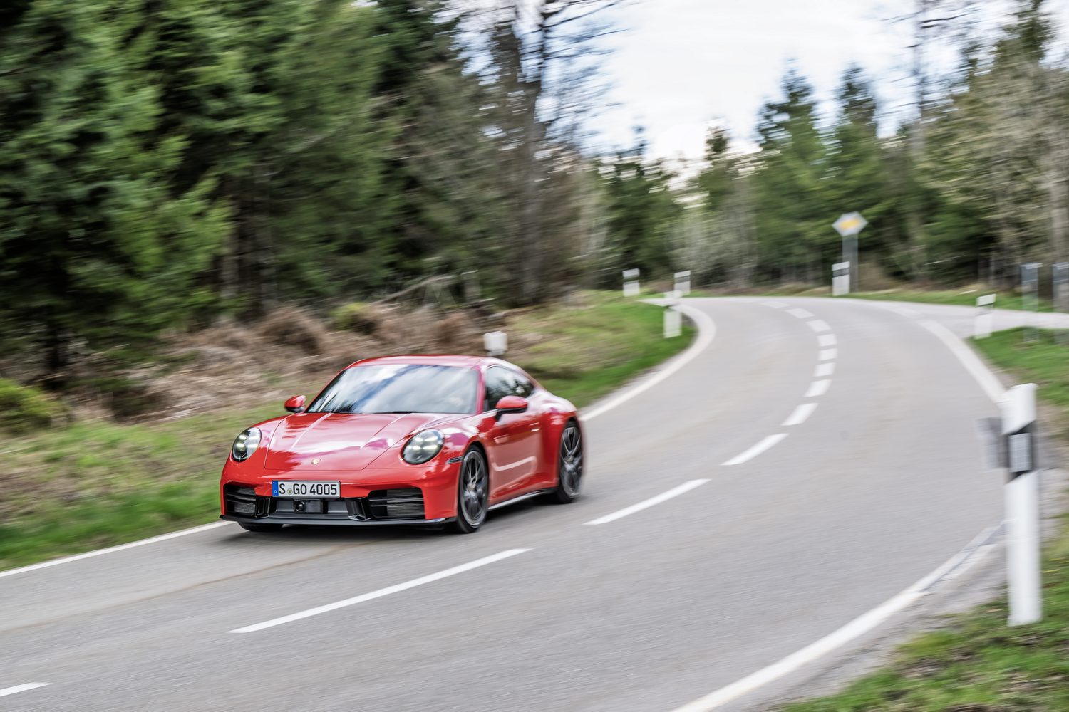 Porsche 911 Carrera S (2025) Porsche 911 Carrera S (2025)