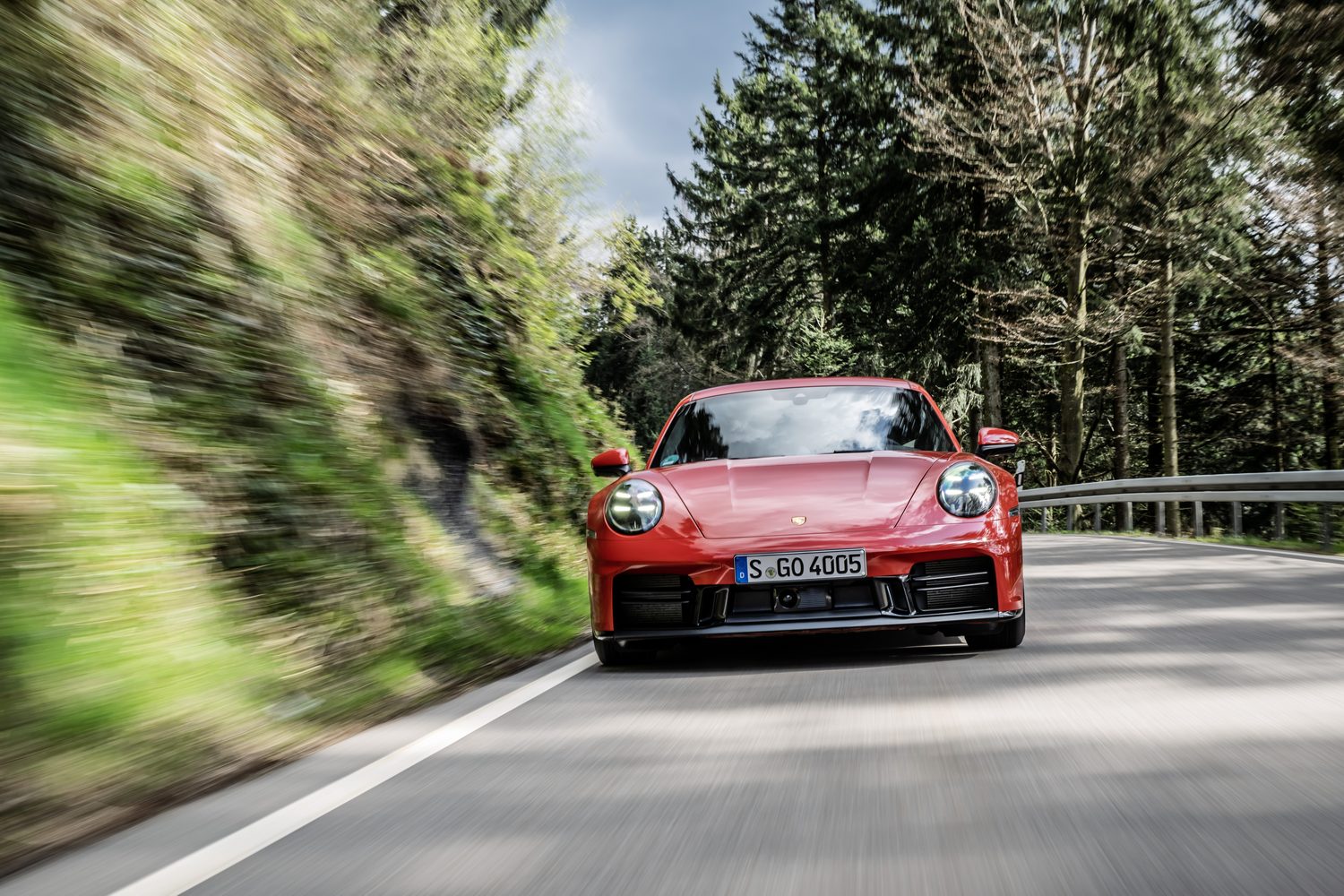 Porsche 911 Carrera S (2025) Porsche 911 Carrera S (2025)