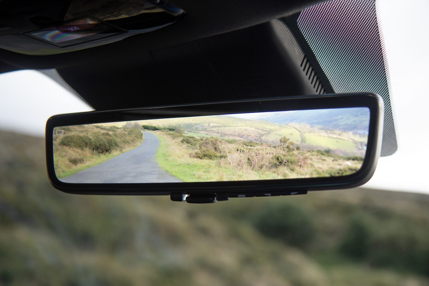 Hyundai Santa Fe 4WD PHEV (2025) Hyundai Santa Fe 4WD PHEV (2025)