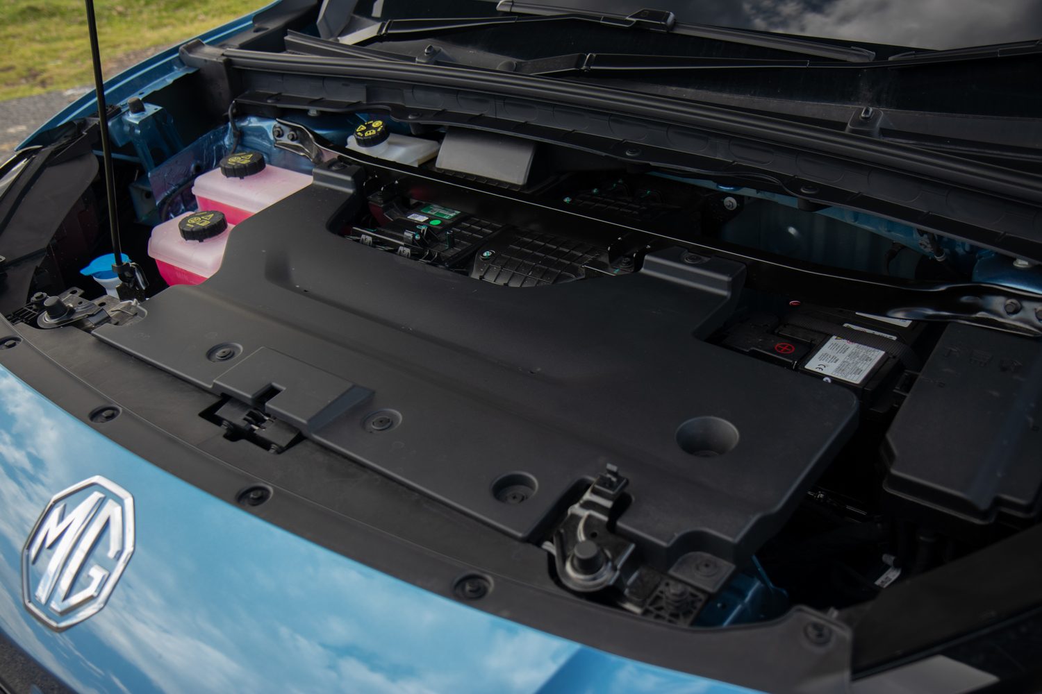 MG S5 Long Range (2025) MG S5 Long Range (2025)