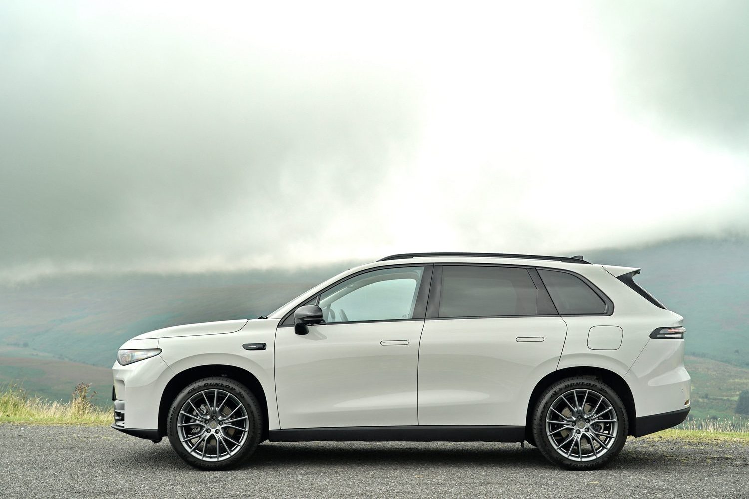 Leapmotor C10 REEV (2025) Leapmotor C10 REEV (2025)