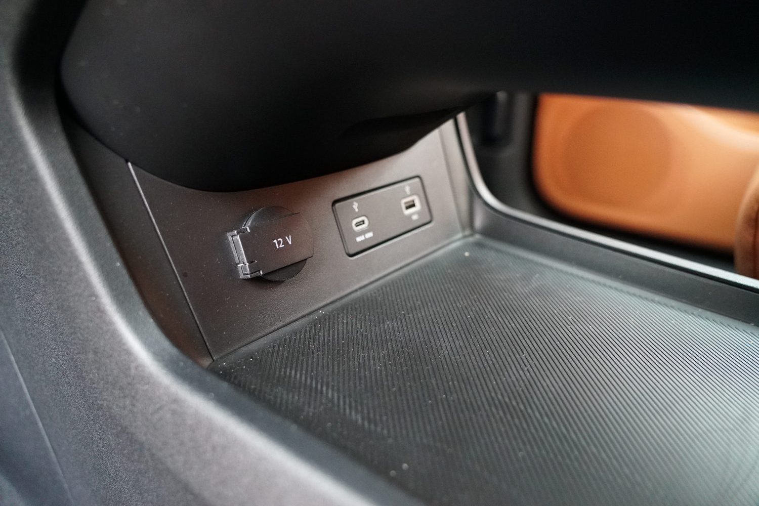 Leapmotor C10 REEV (2025) Leapmotor C10 REEV (2025)