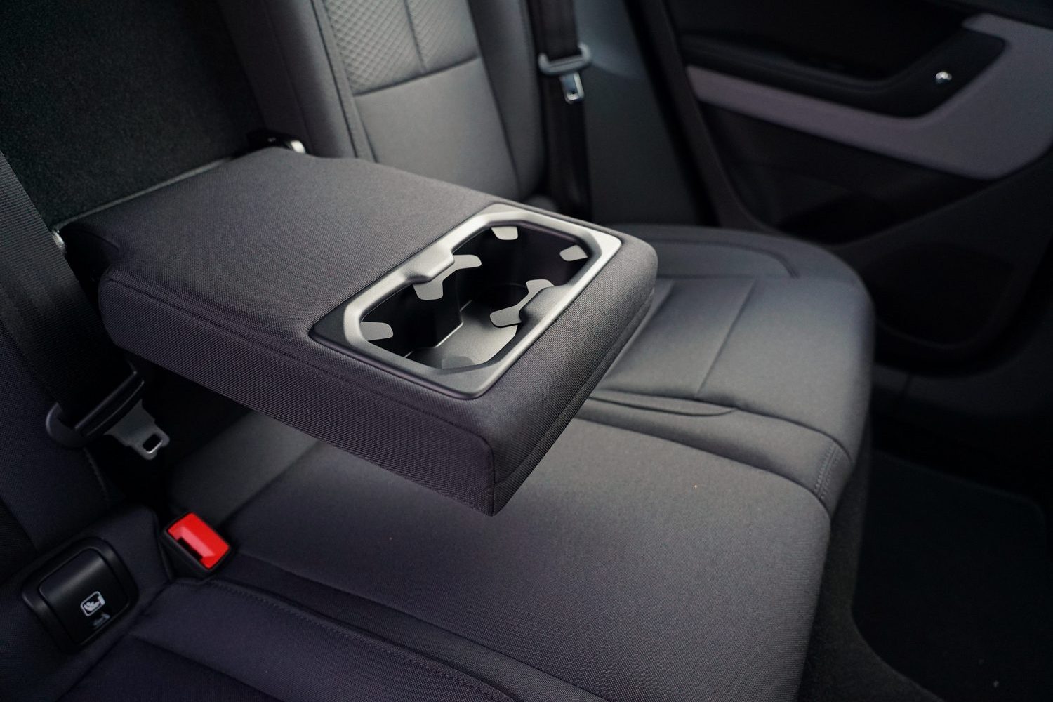 Polestar 2 (2025) Polestar 2 (2025)