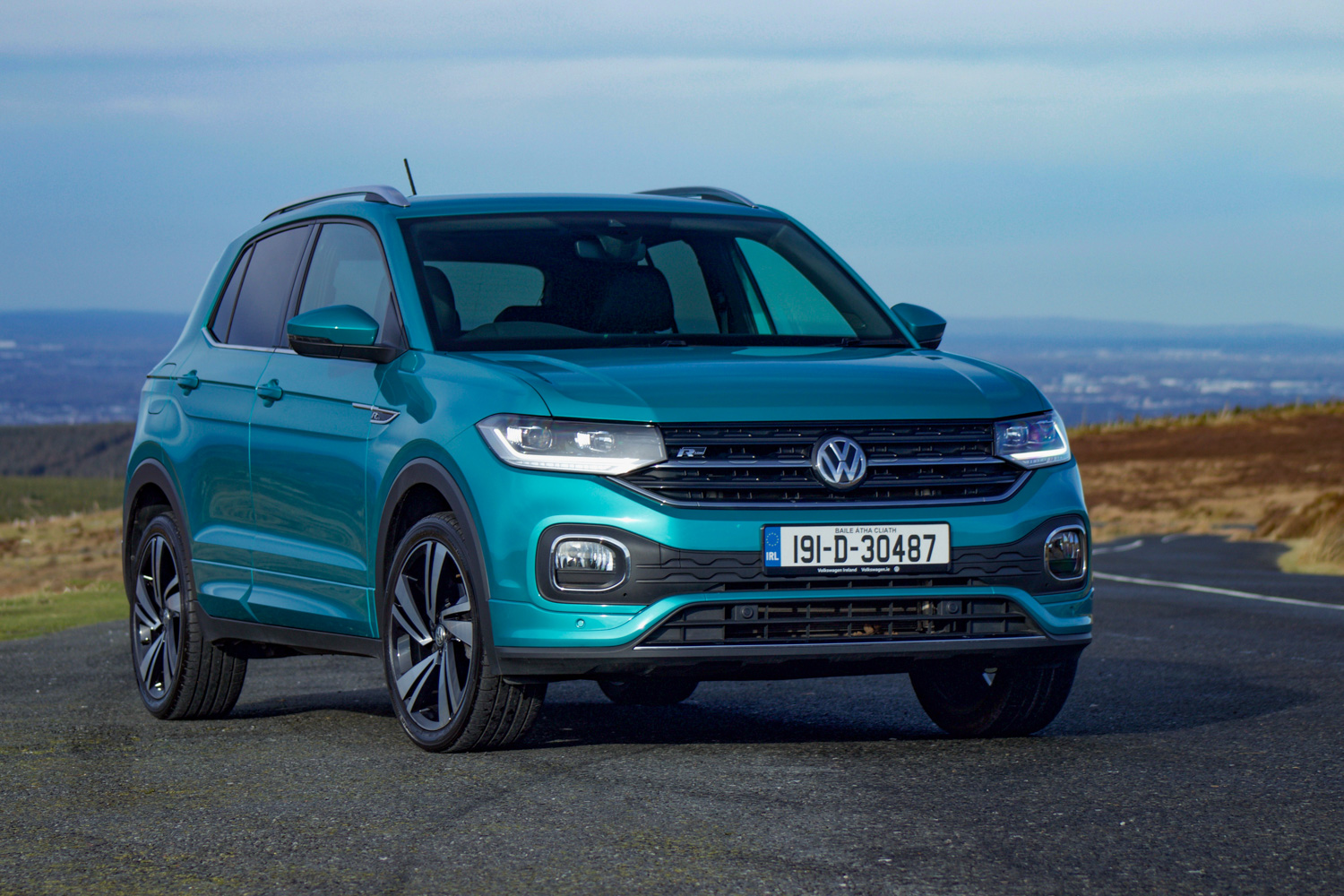 Volkswagen T-Cross 1.0 TSI petrol (2019) | Reviews | Complete Car