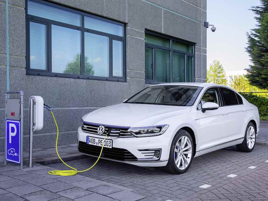 Volkswagen Now Offering Plug-in Hybrid Passat - Car And Motoring News ...