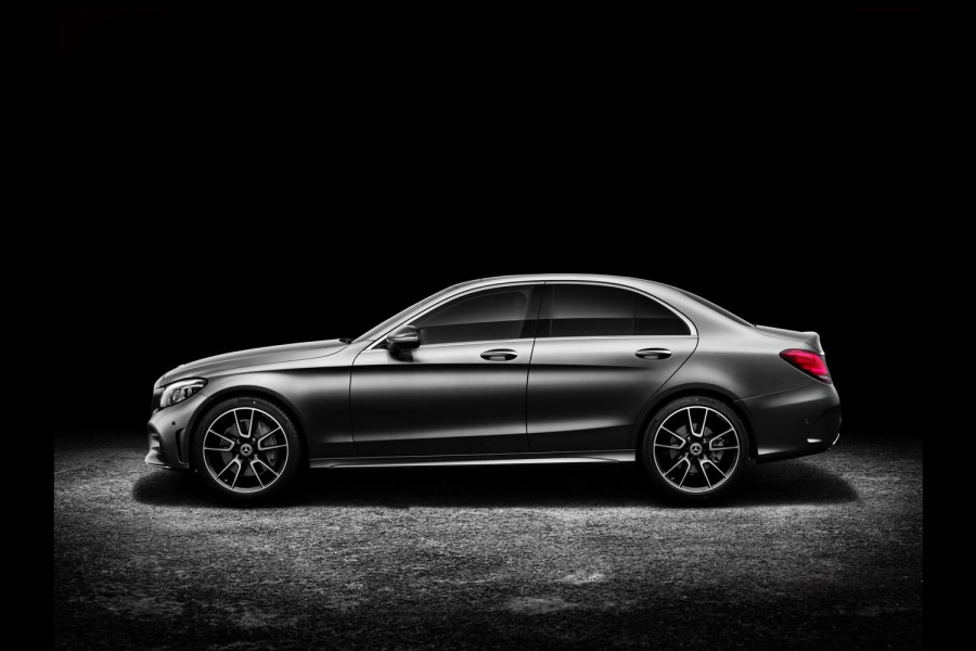 Mercedes C-Class facelift: full details and pictures - car and