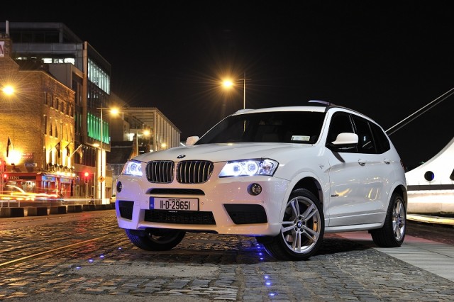 Car Reviews | BMW X3 | CompleteCar.ie
