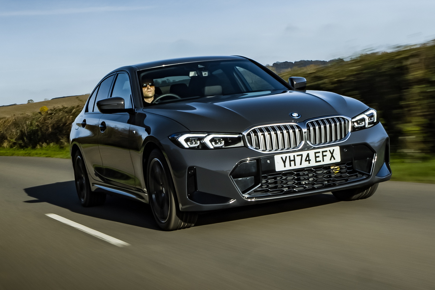 Car Reviews | BMW 3 Series | CompleteCar.ie