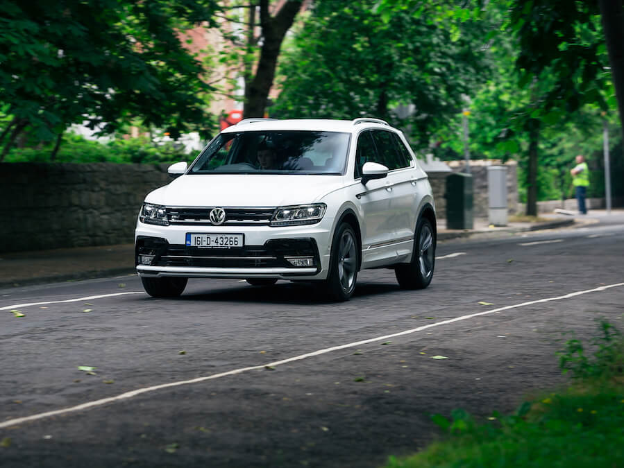 Car Reviews | Volkswagen Tiguan | CompleteCar.ie