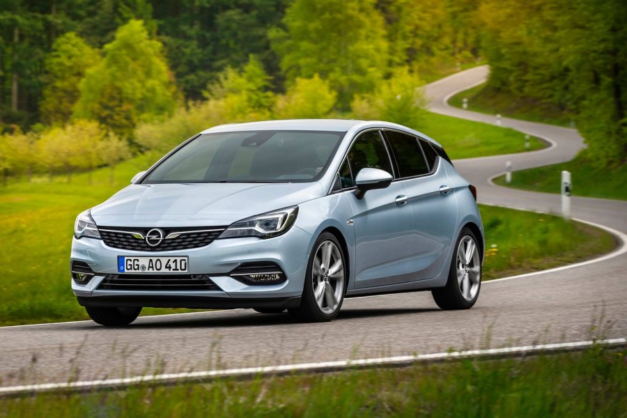 Beschrijving Hou op een vergoeding Opel Astra 1.4 Turbo (2020) | Reviews | Complete Car